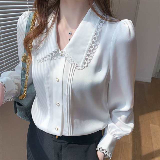 ブラウス シャツ レディース トップス パフスリーブ パンチングレース レーストリム ビジューボタン ピンタック ロングカフス レトロ 襟コンシャス ボリュームスリーブ レース襟 長袖 オフィス カジ